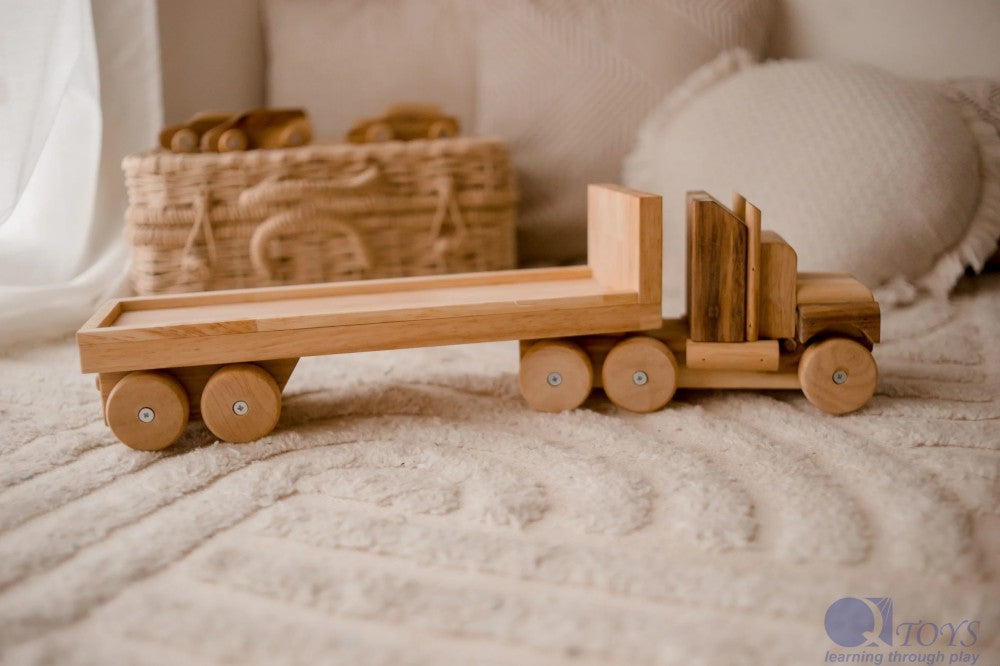 QToy Log Truck