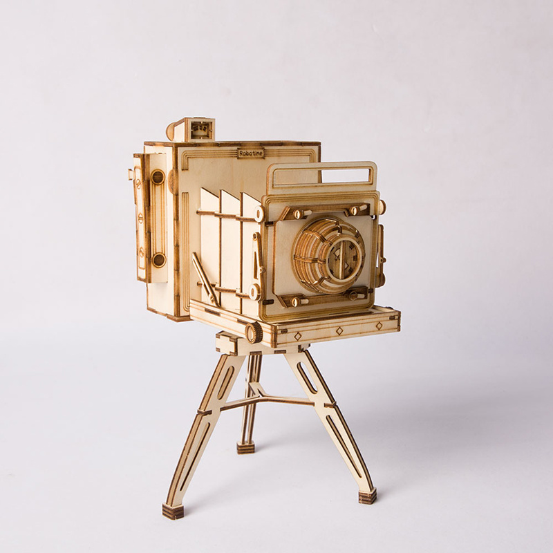 Kids DIY Wooden 3D Retro Camera Puzzle