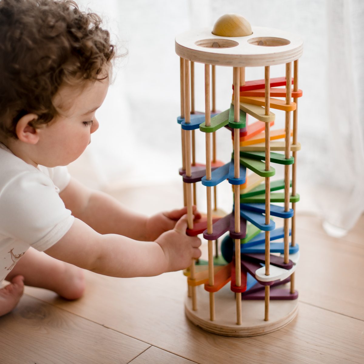 QToys Pound A Ball Tower