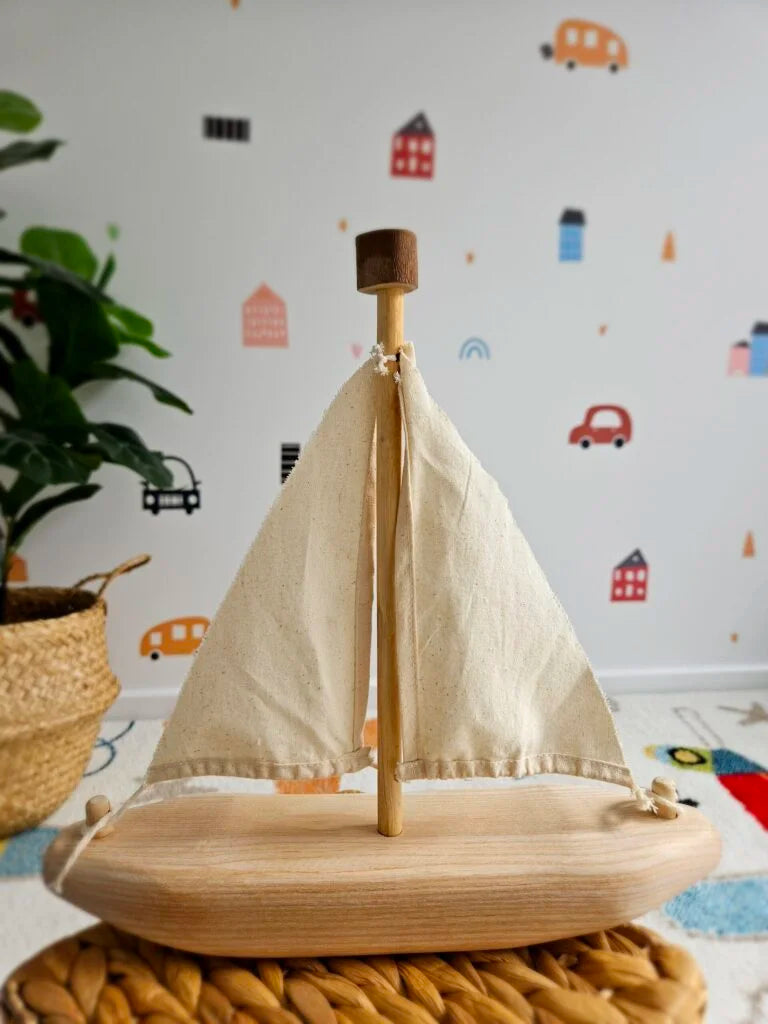 QToys EcoVoyager Recycled Tree Sailing Boat